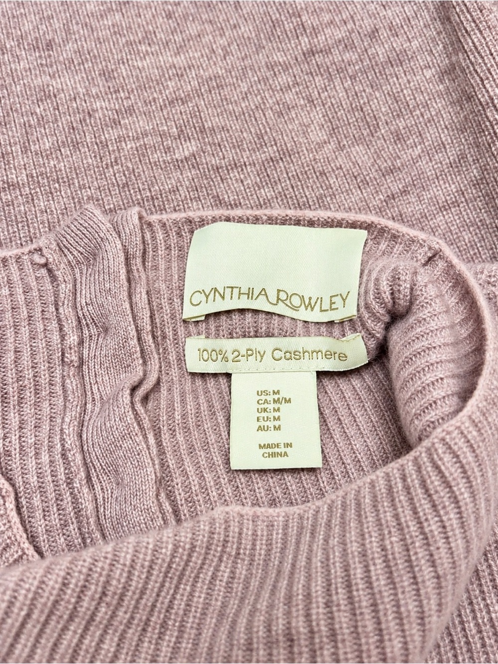 Cynthia Rowley 100% 2-Ply Cashmere Blush Bell Sleeve Sweater Size M - Picture 3 of 7